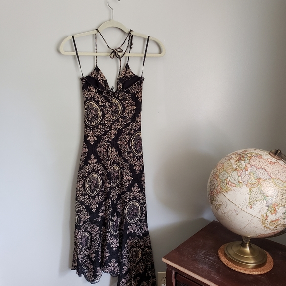 Asymmetric Halter Dress - Picture 2 of 3